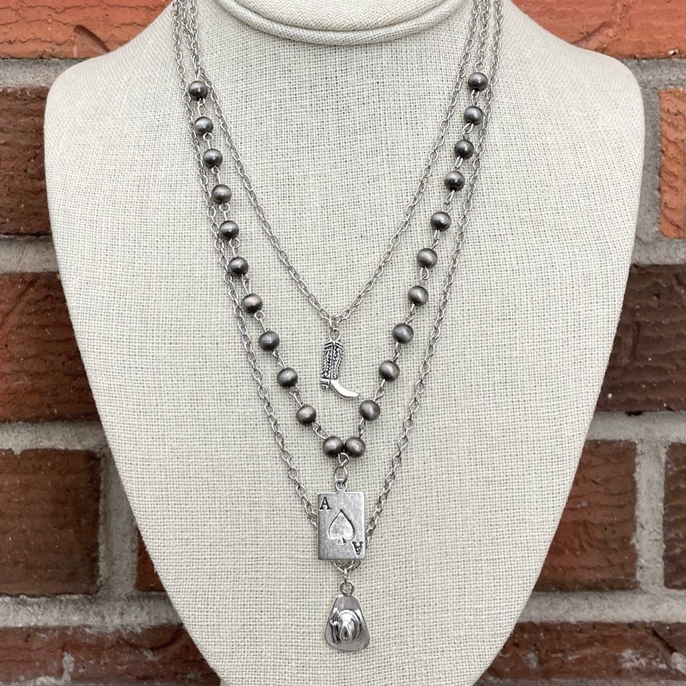 Ace of Spades Necklace Set with Spaced Navajo Style Pearls - Picture 2 of 6